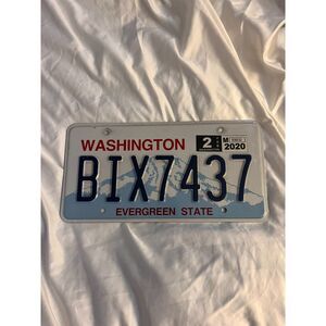 Washington State License Plate – BIX7437 – Expired 2020 – For Collecting/Display